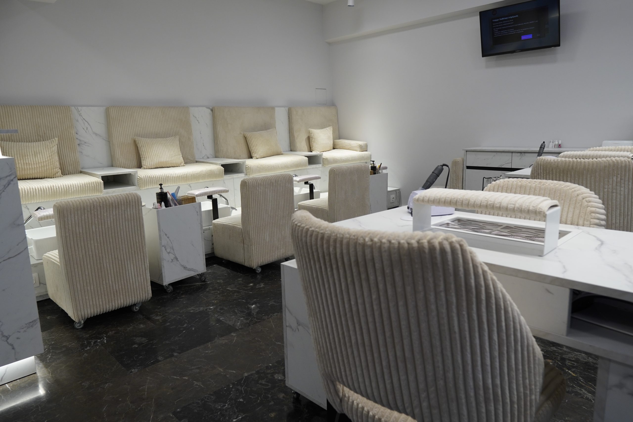 GM Nails Boutique - φωτογραφία του χώρου 15
